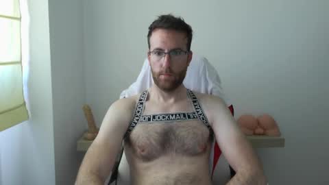 Snapshot of machohiberiko chatting on April 6, 7:42 am Jota online show from April 6, 7:42 am