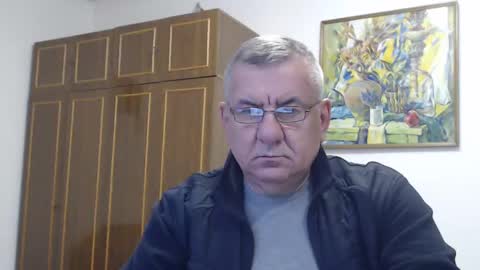 Macho online show from December 9, 12:51 pm