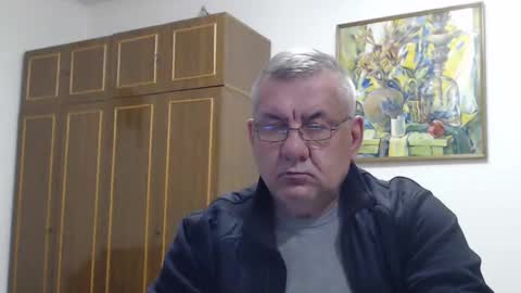 Macho online show from December 12, 10:42 pm