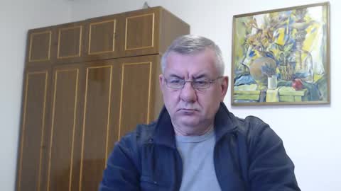 Macho online show from December 18, 1:23 pm