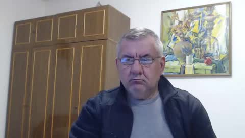 Macho online show from December 22, 2:16 pm