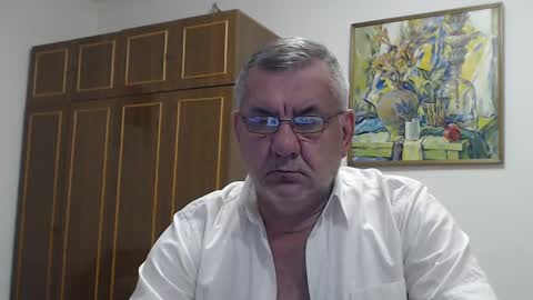 Macho online show from December 22, 7:10 pm