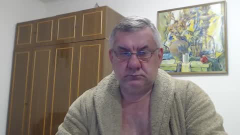 Macho online show from February 14, 7:44 pm