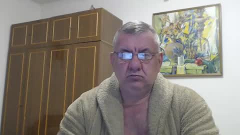 Macho online show from February 19, 9:36 pm