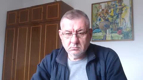 Macho online show from October 8, 10:24 am