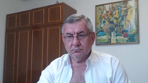 Macho online show from May 9, 3:28 pm