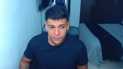 Snapshot of mack_demon chatting on September 25, 4:05 am Mack online show from September 25, 4:05 am