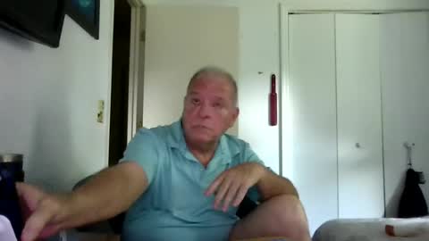 mackdocc001 online show from July 5, 6:04 pm