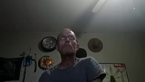 mackdog1369 online show from May 24, 10:09 am