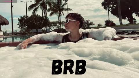 MACKENZIE CAMERON online show from January 28, 4:08 am