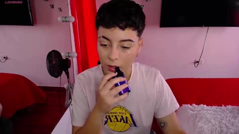 MACKENZIE CAMERON online show from February 6, 6:56 pm