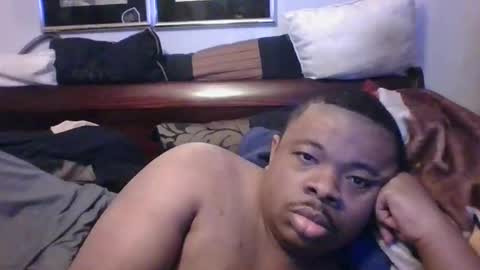 Snapshot of macksexy1996 chatting on December 17, 5:35 am Anthony online show from December 17, 5:35 am