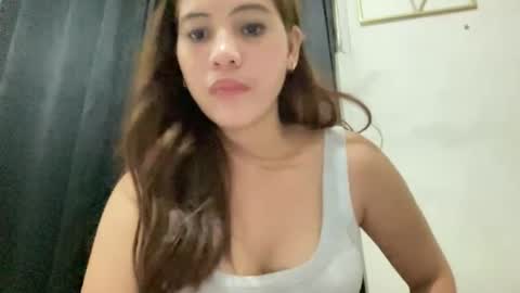 Maceey online show from May 9, 3:17 pm
