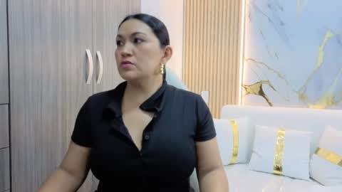 Madam Hott  online show from September 27, 4:06 am