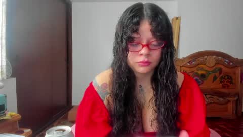 di online show from May 1, 3:38 pm