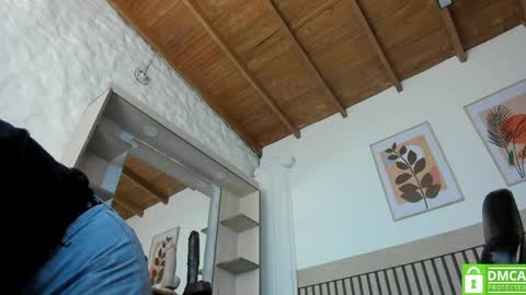 Snapshot of madame_ibby chatting on April 4, 12:57 pm madame ibby online show from April 4, 12:57 pm