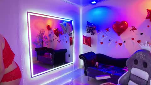 Madame Scarllet  online show from February 14, 11:40 am