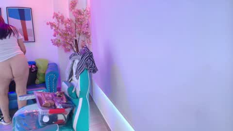 Madame Scarllet  online show from May 11, 11:27 am