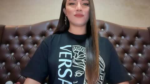 Snapshot of madammistressdominatrixxx chatting on May 22, 11:21 pm Alison Kloss online show from May 22, 11:21 pm