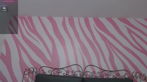 Maddie Cute online show from October 21, 1:39 am