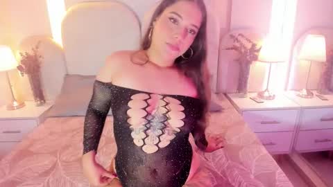 Maddie online show from December 19, 12:12 pm