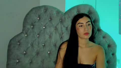    online show from December 14, 1:28 am