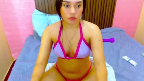 Snapshot of maddison_adders chatting on January 13, 9:19 am MY NAME IS MADDI online show from January 13, 9:19 am