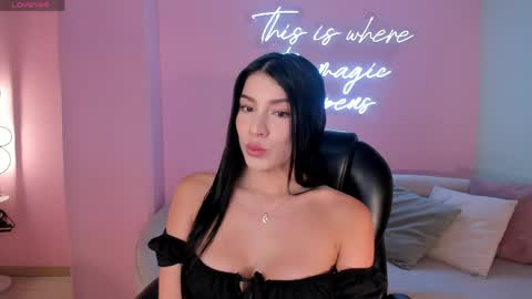 Maddison online show from May 1, 7:40 pm