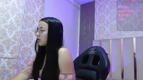 maddisson_tay online show from April 23, 11:42 am