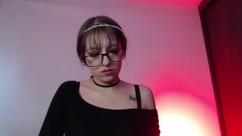 Maddy UwU online show from October 11, 9:57 pm