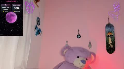 Maddy  online show from November 11, 11:16 pm