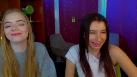 Snapshot of maddy_moah chatting on March 28, 6:35 am maddy moah online show from March 28, 6:35 am