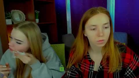 Snapshot of maddy_moah chatting on March 30, 4:57 am maddy moah online show from March 30, 4:57 am