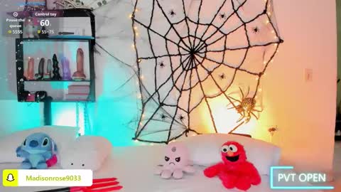 Maddy rose12 online show from October 14, 4:30 pm