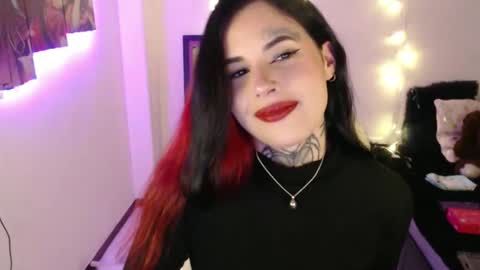 maddy_vicius19 online show from March 27, 3:34 am