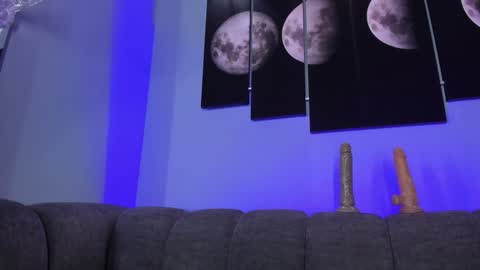 Maddy  online show from December 5, 2:31 am