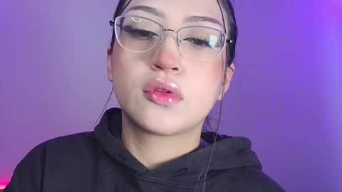   Please followme and rate me your thumbs up online show from September 25, 7:17 pm