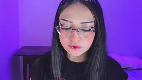   Please followme and rate me your thumbs up online show from October 8, 11:13 pm