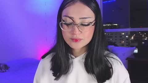   Please followme and rate me your thumbs up online show from October 24, 1:03 am