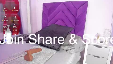 maddyjohnsonn online show from September 12, 3:39 am