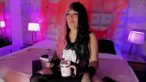 Maddy online show from October 22, 12:38 pm