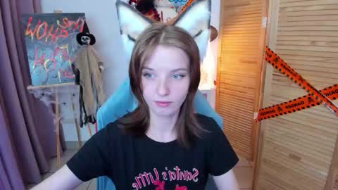 Snapshot of madelaines chatting on October 31, 11:55 am madelaines online show from October 31, 11:55 am