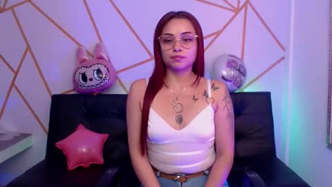 madeleine__18 online show from March 17, 4:50 am