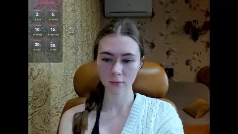 madeleinequincy online show from October 10, 4:11 am