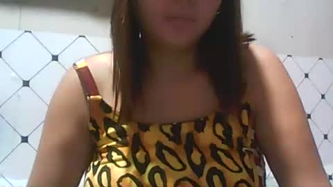 Snapshot of madeline263 chatting on November 19, 8:09 pm madeline263 online show from November 19, 8:09 pm