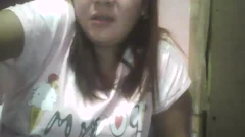 Snapshot of madeline263 chatting on February 8, 2:04 am madeline263 online show from February 8, 2:04 am