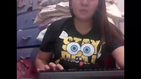 Snapshot of madeline263 chatting on February 27, 10:26 am madeline263 online show from February 27, 10:26 am