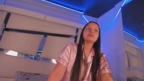 Snapshot of madeline_js chatting on October 2, 3:57 am madeline_js online show from October 2, 3:57 am