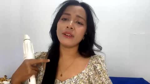 Gina online show from February 6, 1:14 pm