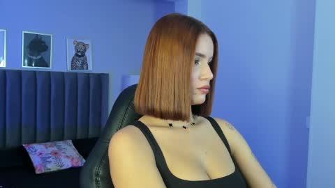 Madie  online show from May 12, 11:51 am